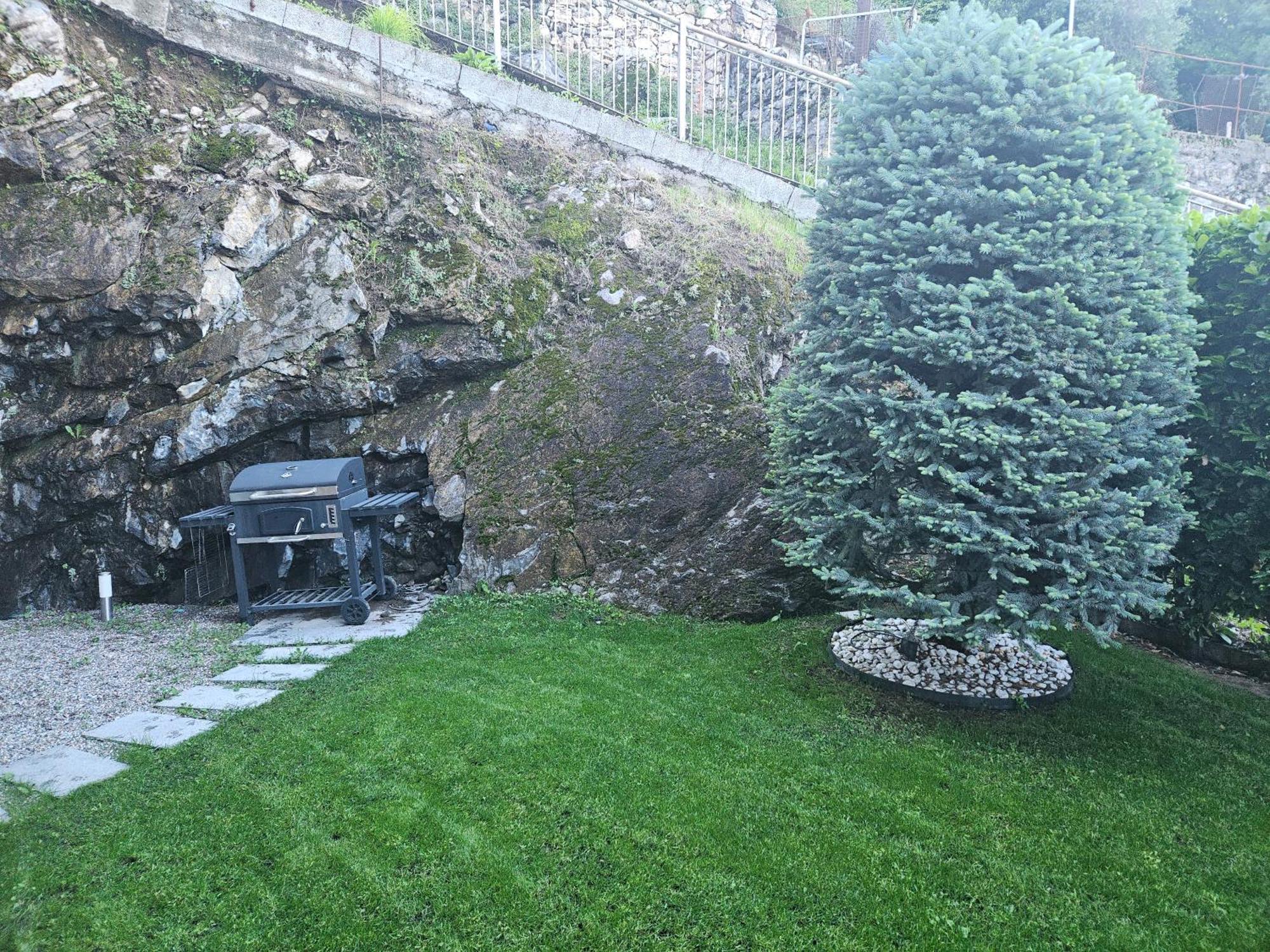 Colonno Panoramica Lago Di Como Экстерьер фото
