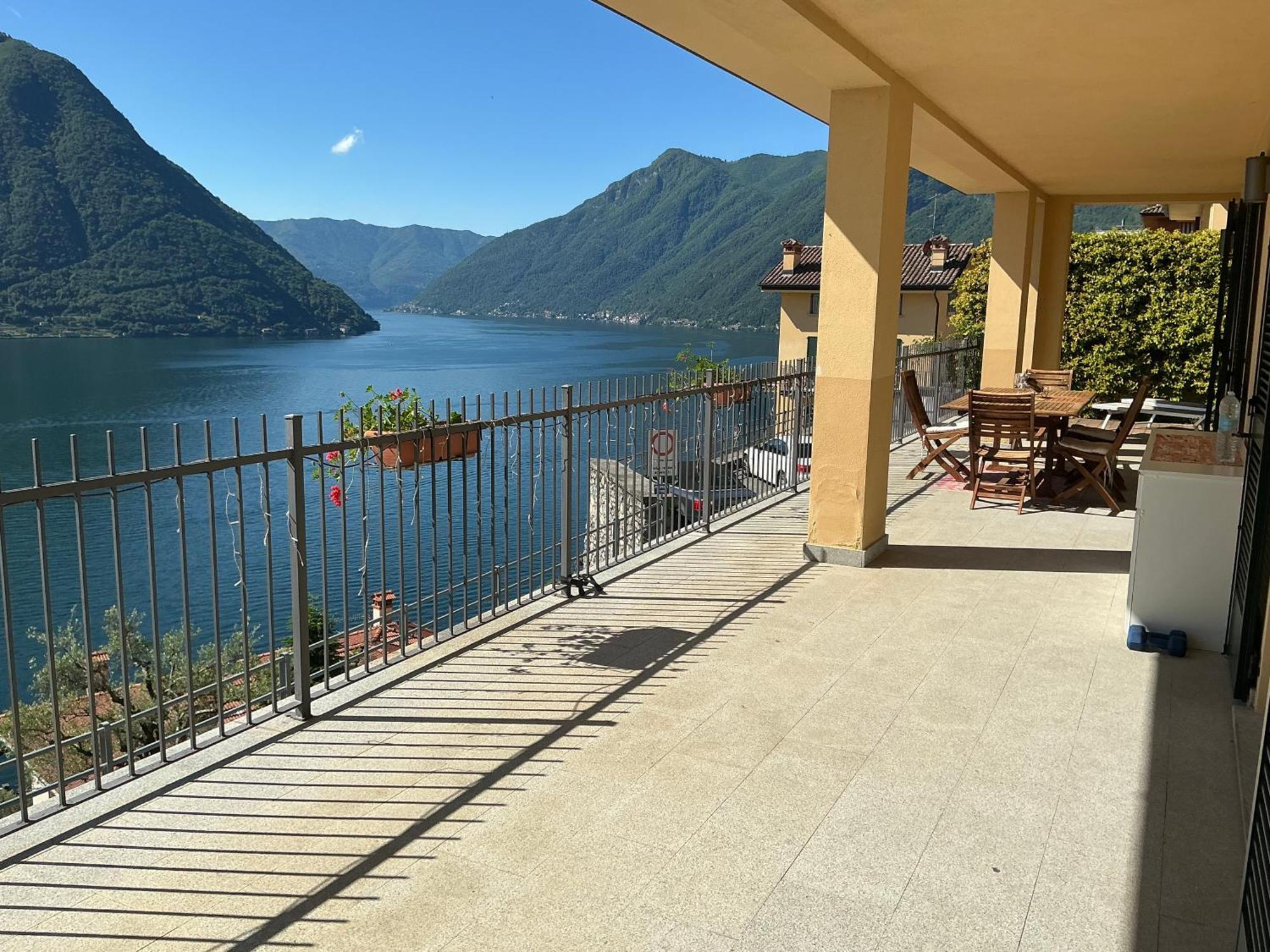 Colonno Panoramica Lago Di Como Экстерьер фото