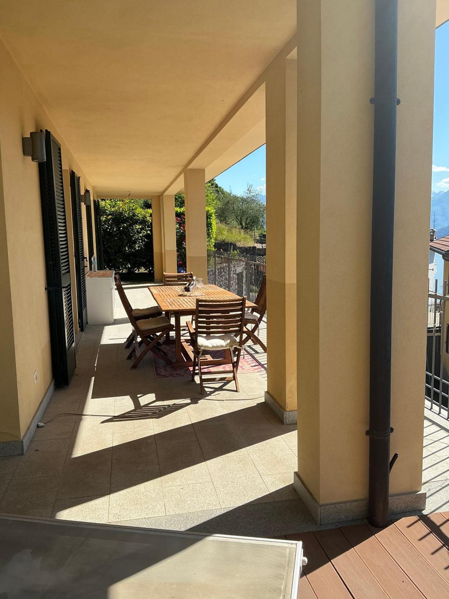 Colonno Panoramica Lago Di Como Экстерьер фото