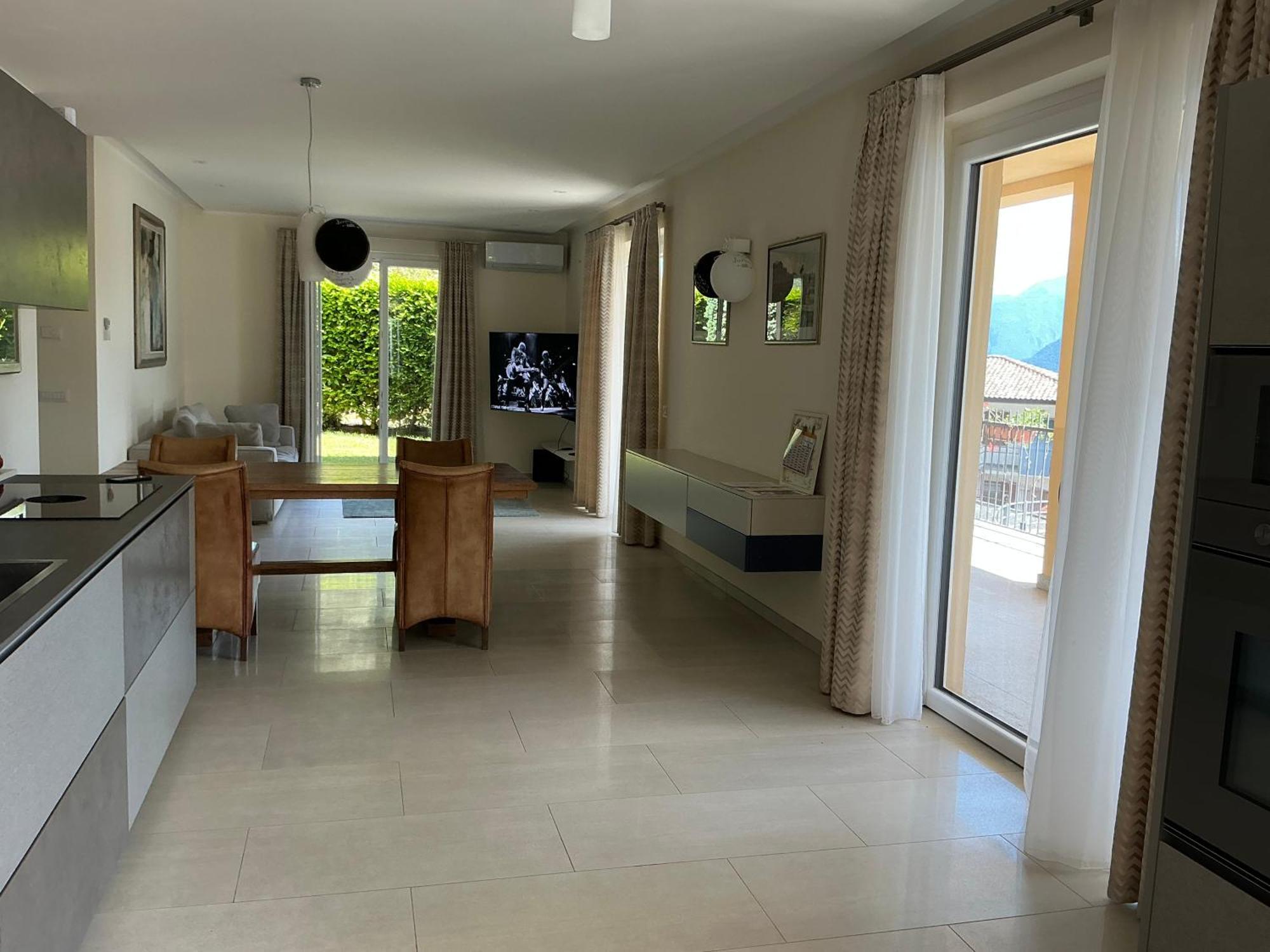 Colonno Panoramica Lago Di Como Экстерьер фото